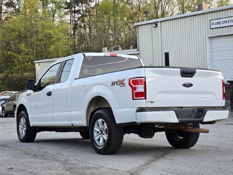 Ford F-150 XLT SuperCab 8-ft. Bed 4WD 2018