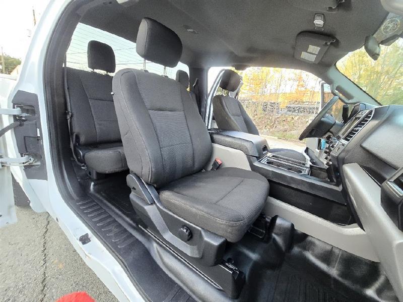 Ford F-150 XLT SuperCab 8-ft. Bed 4WD 2018