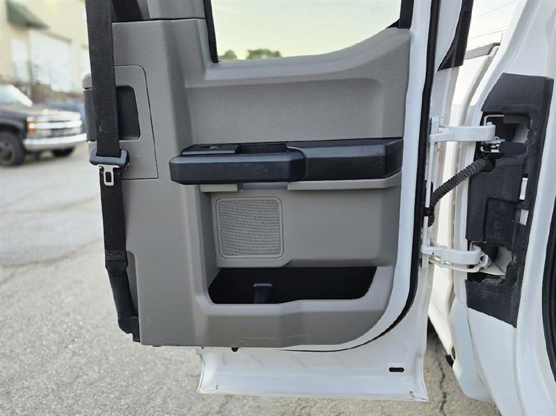 Ford F-150 XLT SuperCab 8-ft. Bed 4WD 2018