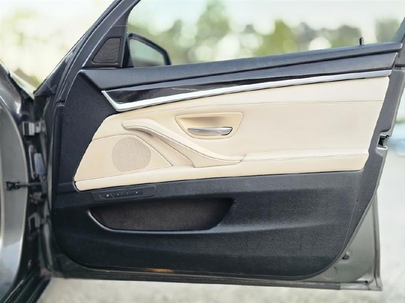 BMW 5-Series 535i 2014