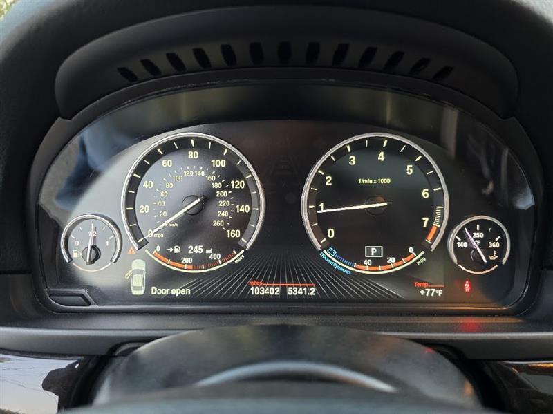 BMW 5-Series 535i 2014