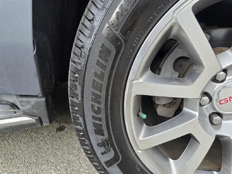 GMC Yukon SLT 2WD 2015