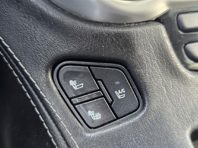 GMC Yukon SLT 2WD 2015