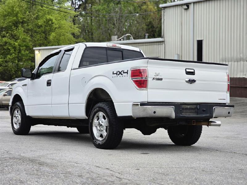 Ford F-150 XL SuperCab 8-ft. Bed 4WD 2013