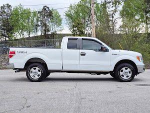 Ford F-150 XL SuperCab 8-ft. Bed 4WD 2013