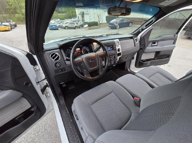 Ford F-150 XL SuperCab 8-ft. Bed 4WD 2013
