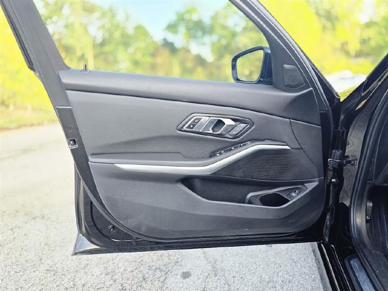 BMW 3-Series 330i 2020