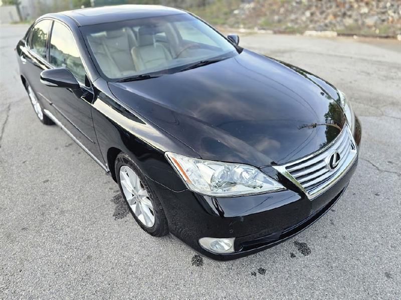 Lexus ES 350 Sedan 2012