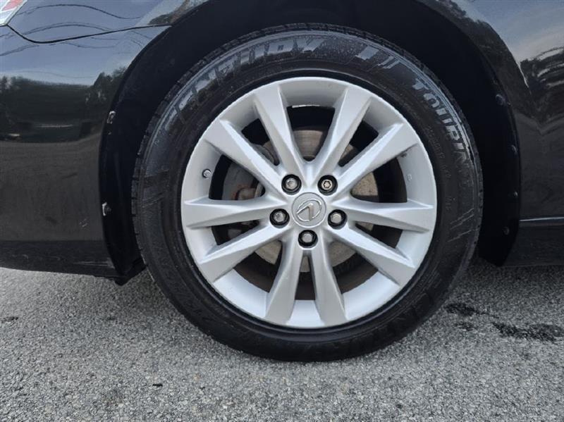 Lexus ES 350 Sedan 2012