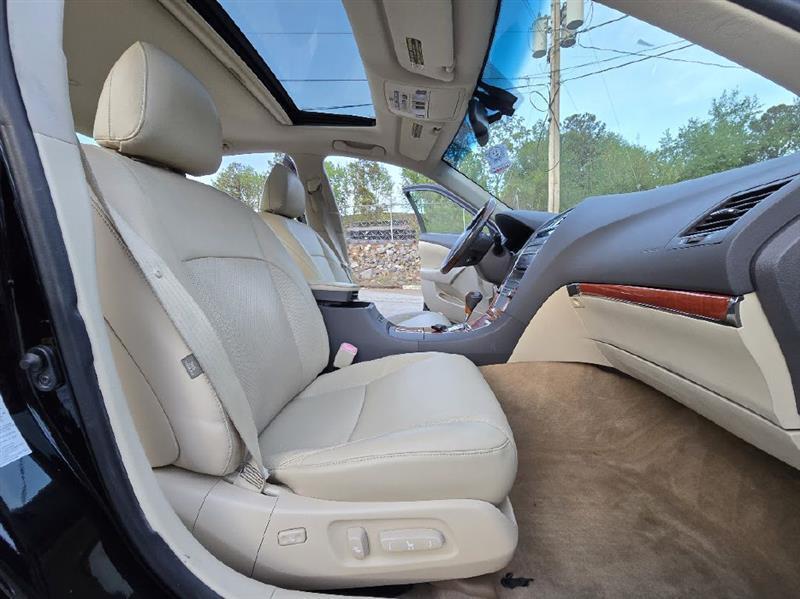 Lexus ES 350 Sedan 2012