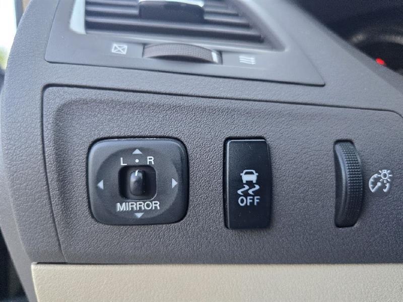 Lexus ES 350 Sedan 2012