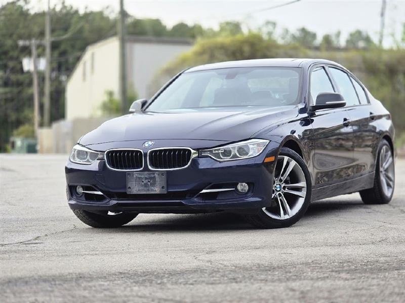 BMW 3-Series 328i Sedan 2012
