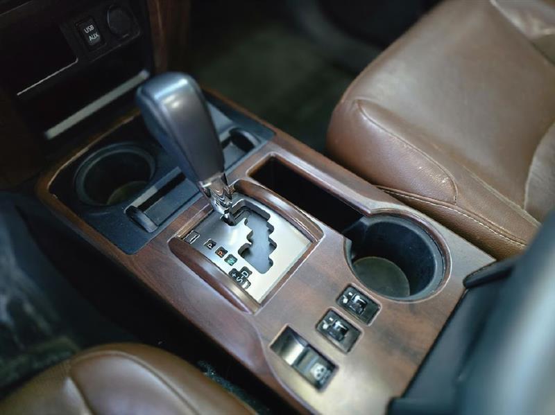 Toyota 4Runner SR5 4WD 2016