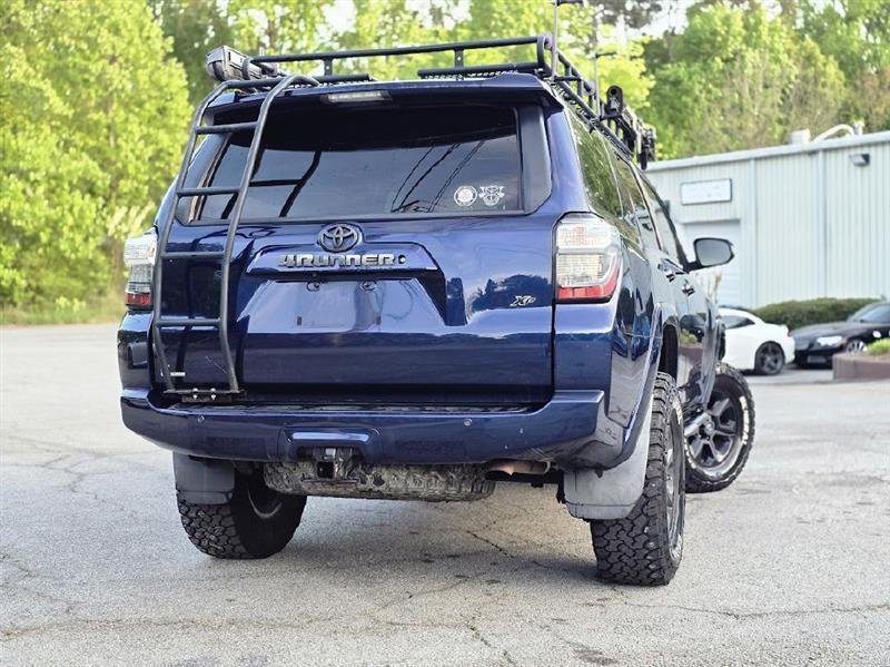Toyota 4Runner SR5 4WD 2016