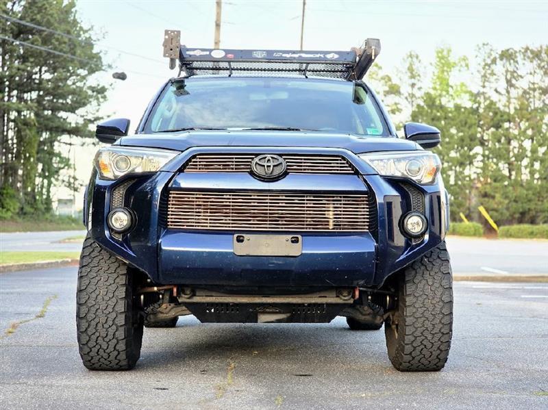 Toyota 4Runner SR5 4WD 2016