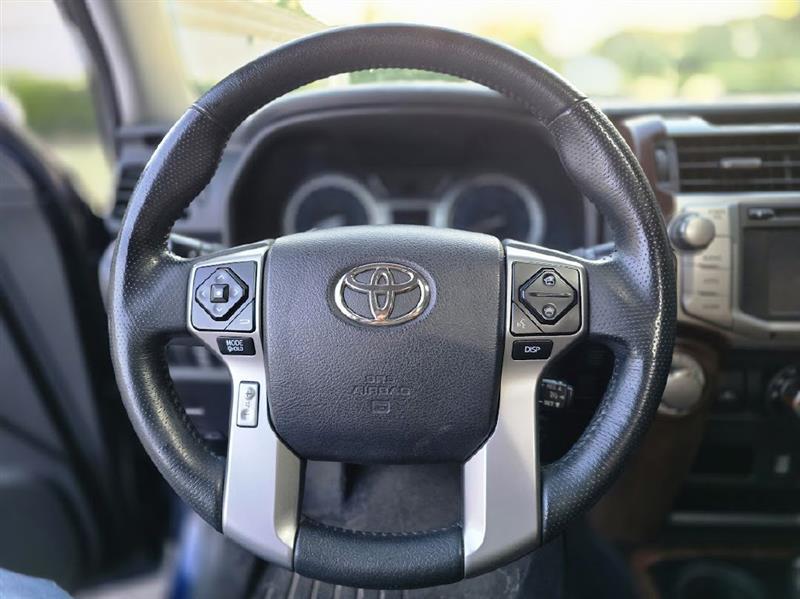 Toyota 4Runner SR5 4WD 2016