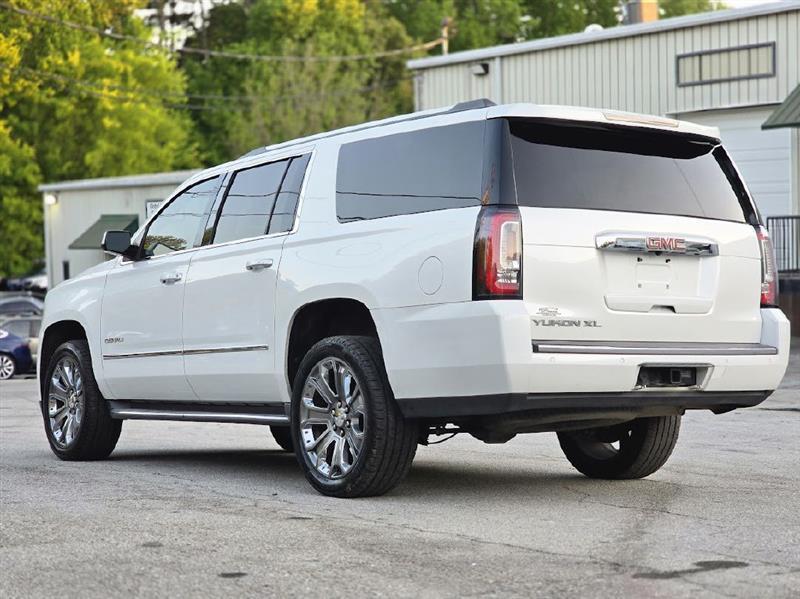 GMC Yukon XL Denali 2WD 2016