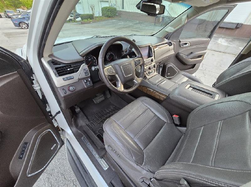 GMC Yukon XL Denali 2WD 2016