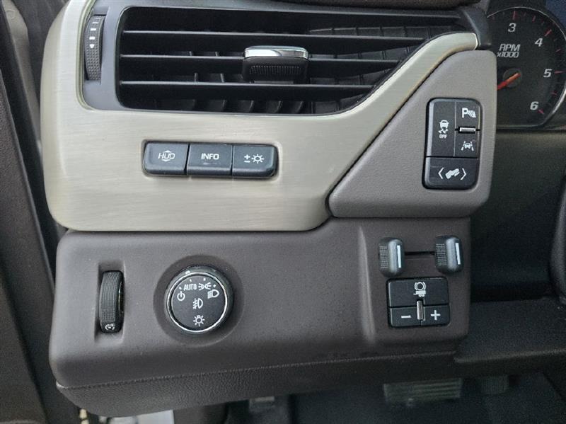 GMC Yukon XL Denali 2WD 2016