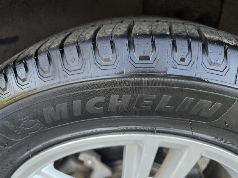 Ford Mustang V6 Coupe 2012