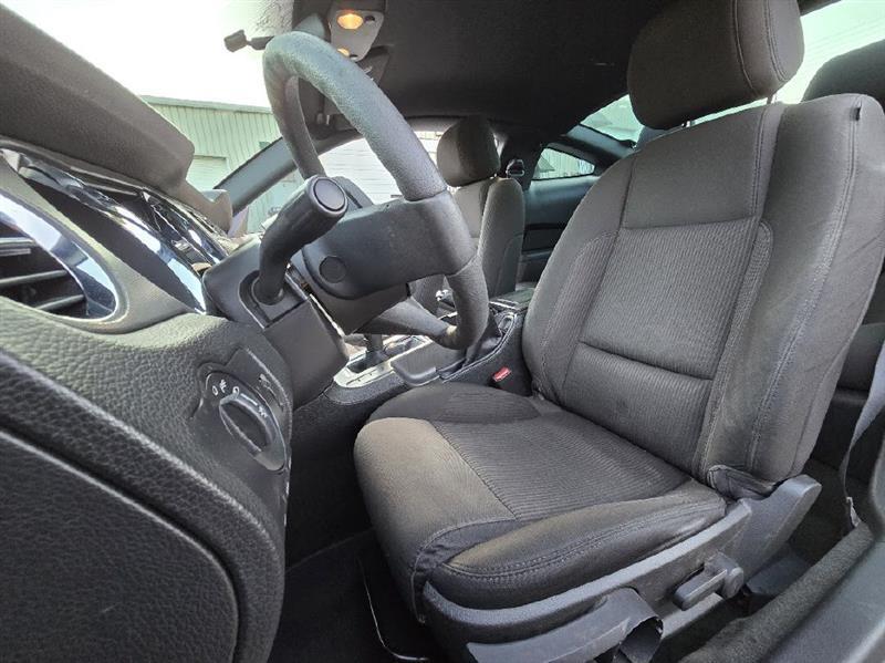 Ford Mustang V6 Coupe 2012