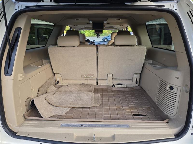 Cadillac Escalade ESV 2WD Luxury 2013