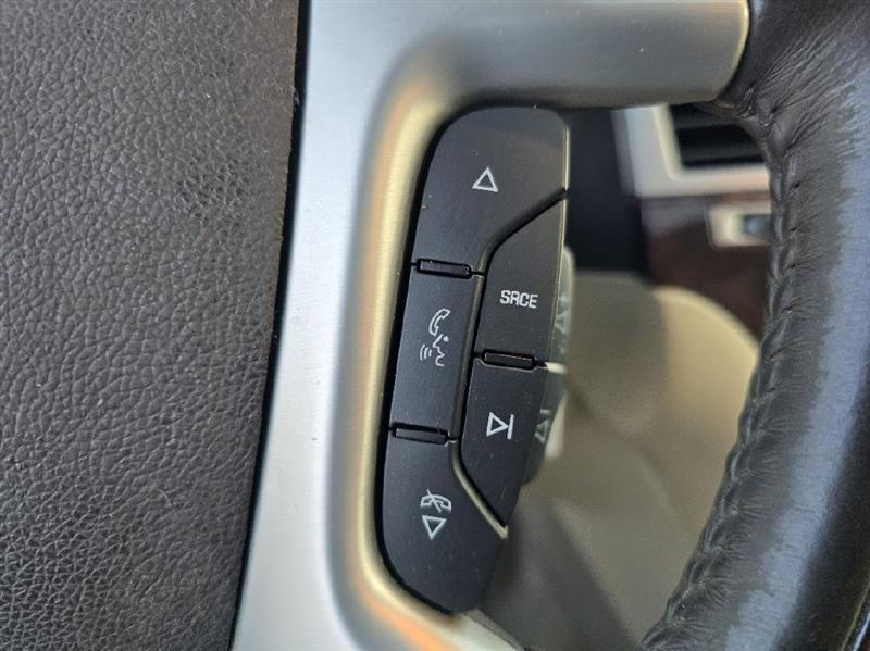 Cadillac Escalade ESV 2WD Luxury 2013