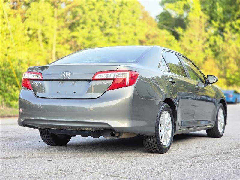 Toyota Camry L 2012