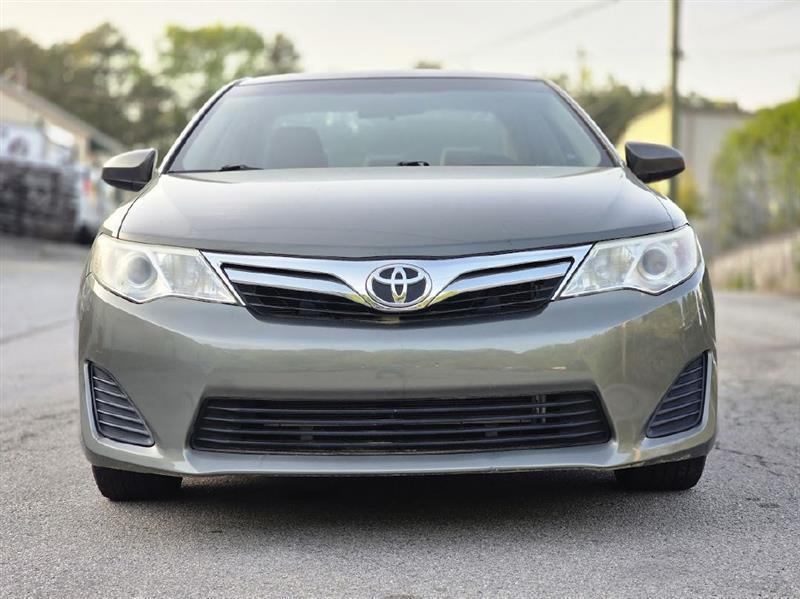 Toyota Camry L 2012