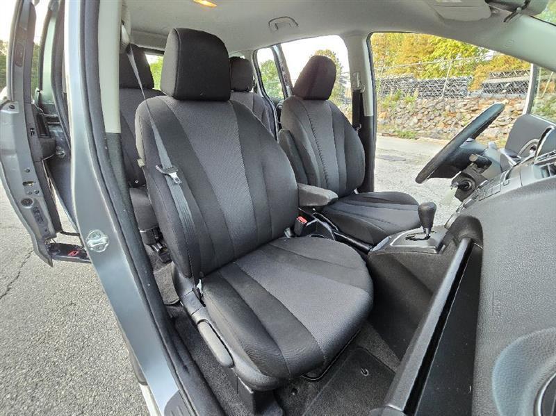 Mazda MAZDA5 Sport AT 2014