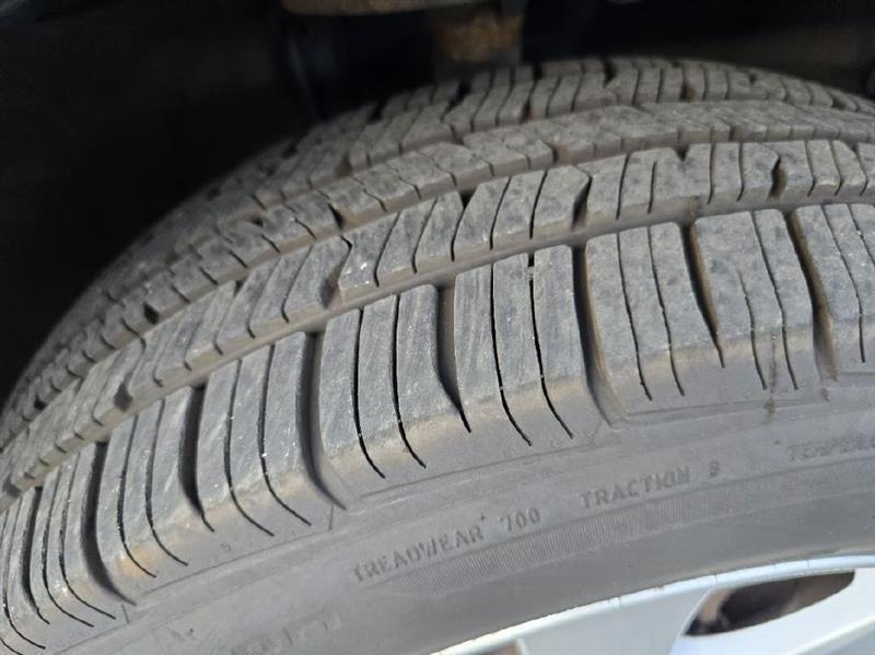 Toyota RAV4 Limited I4 4WD 2008