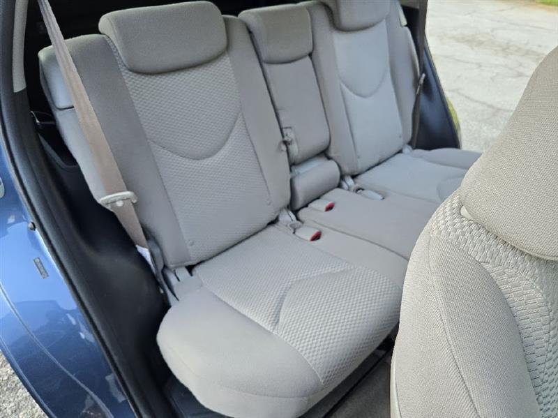 Toyota RAV4 Limited I4 4WD 2008