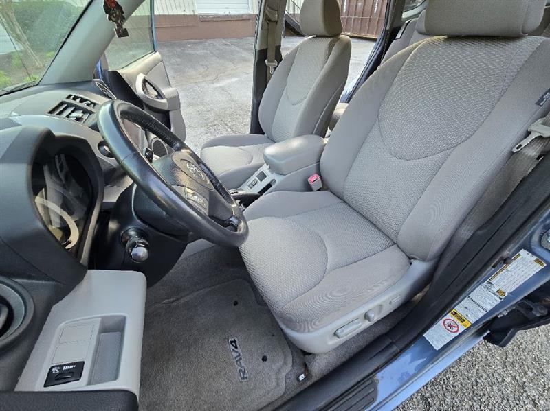 Toyota RAV4 Limited I4 4WD 2008