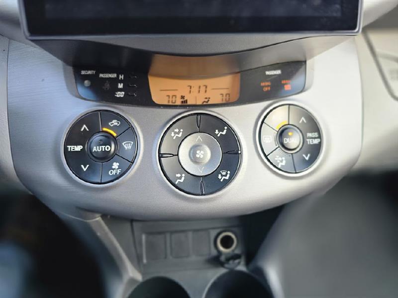 Toyota RAV4 Limited I4 4WD 2008