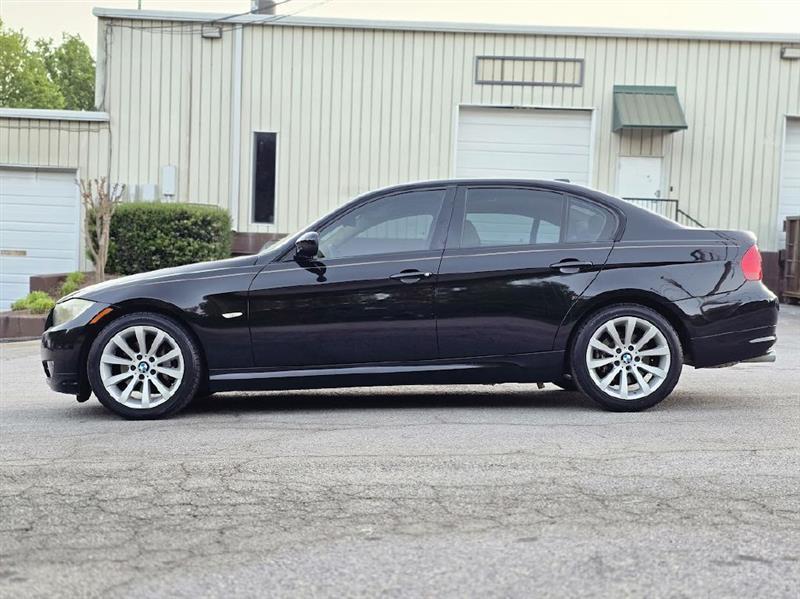 BMW 3 Series  2009