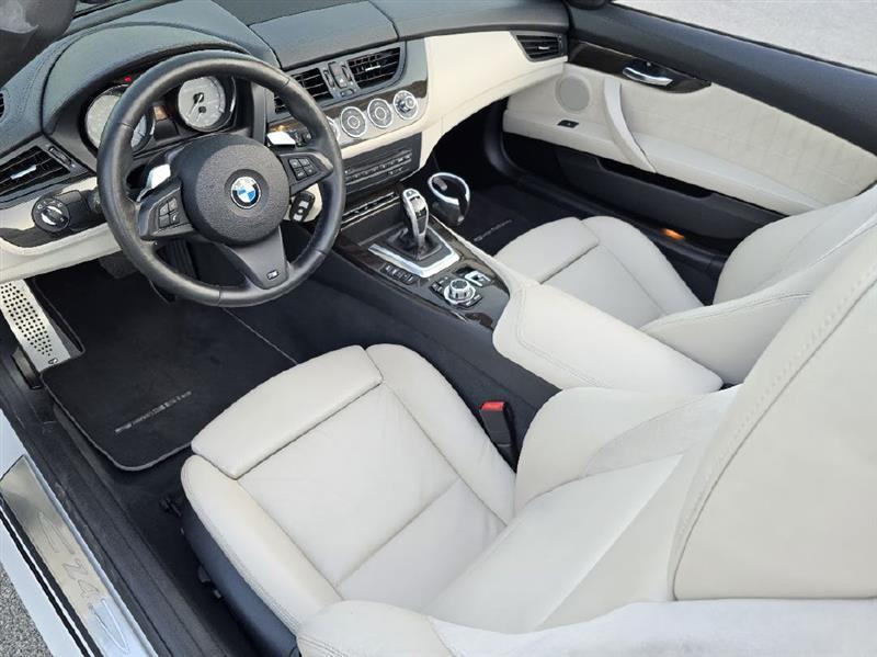BMW Z4 sDrive35is 2011