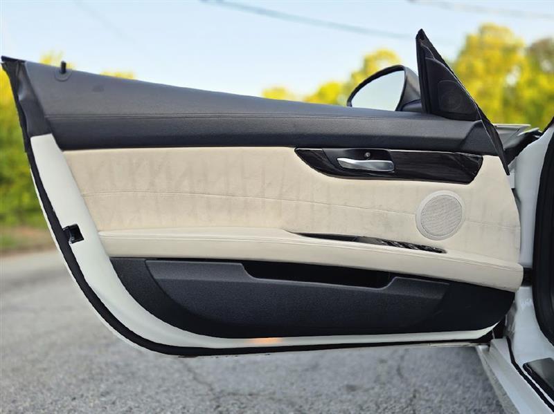 BMW Z4 sDrive35is 2011