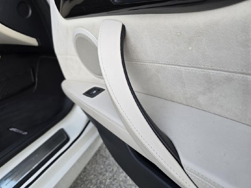 BMW Z4 sDrive35is 2011