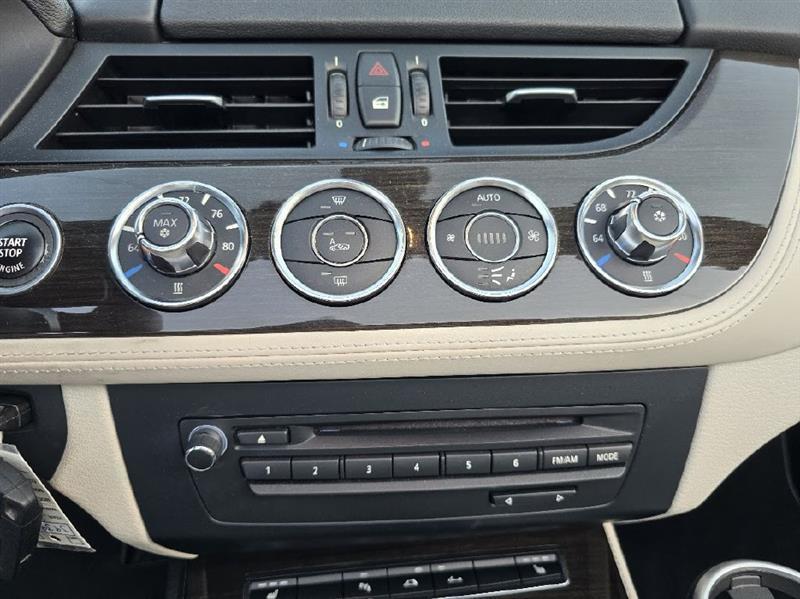 BMW Z4 sDrive35is 2011