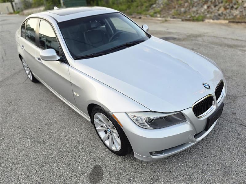 BMW 3-Series 328i 2009
