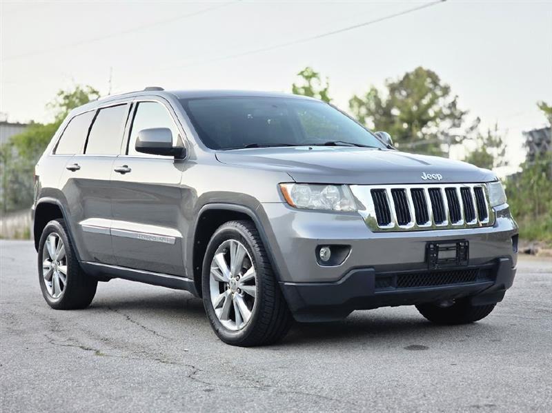 Jeep Grand Cherokee Laredo 4WD 2013