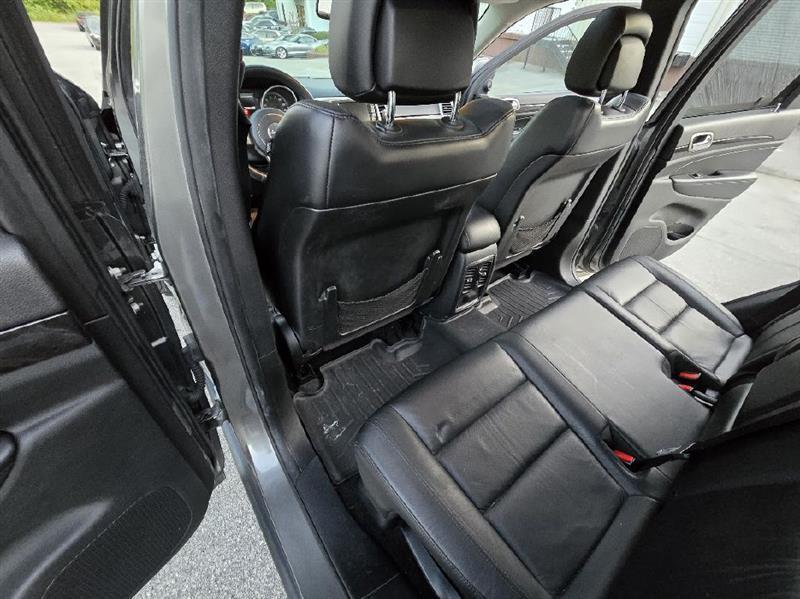 Jeep Grand Cherokee Laredo 4WD 2013