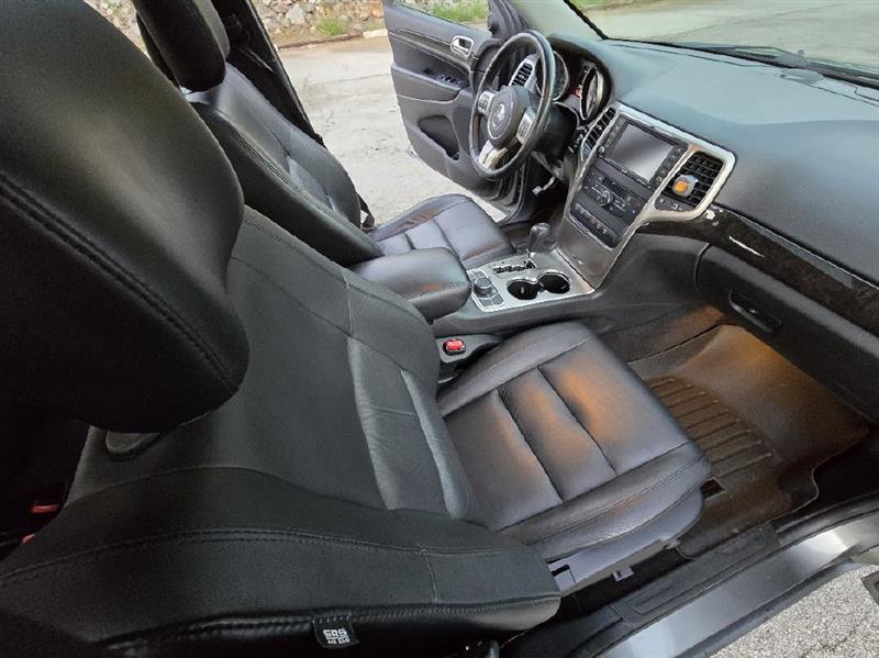 Jeep Grand Cherokee Laredo 4WD 2013