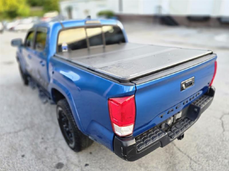 Toyota Tacoma SR5 Double Cab Long Bed V6 6AT 2WD 2017