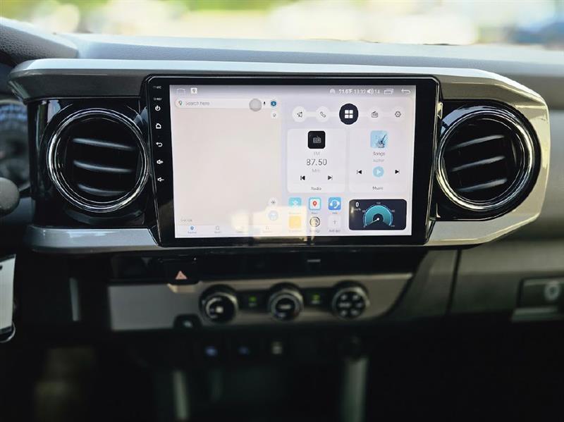 Toyota Tacoma SR5 Double Cab Long Bed V6 6AT 2WD 2017