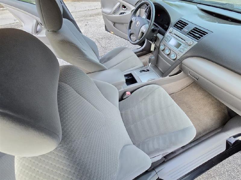 Toyota Camry XLE 2008