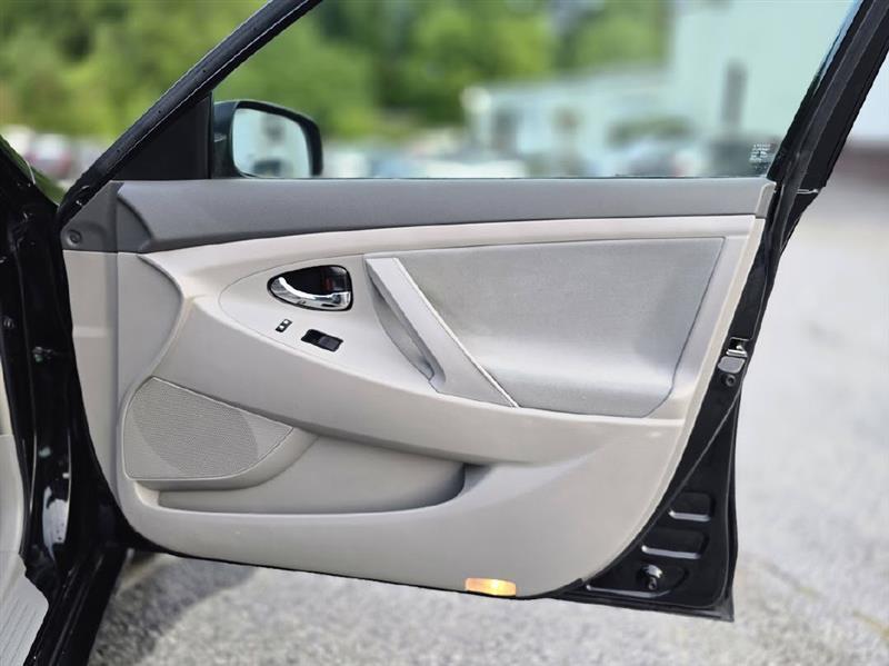 Toyota Camry XLE 2008