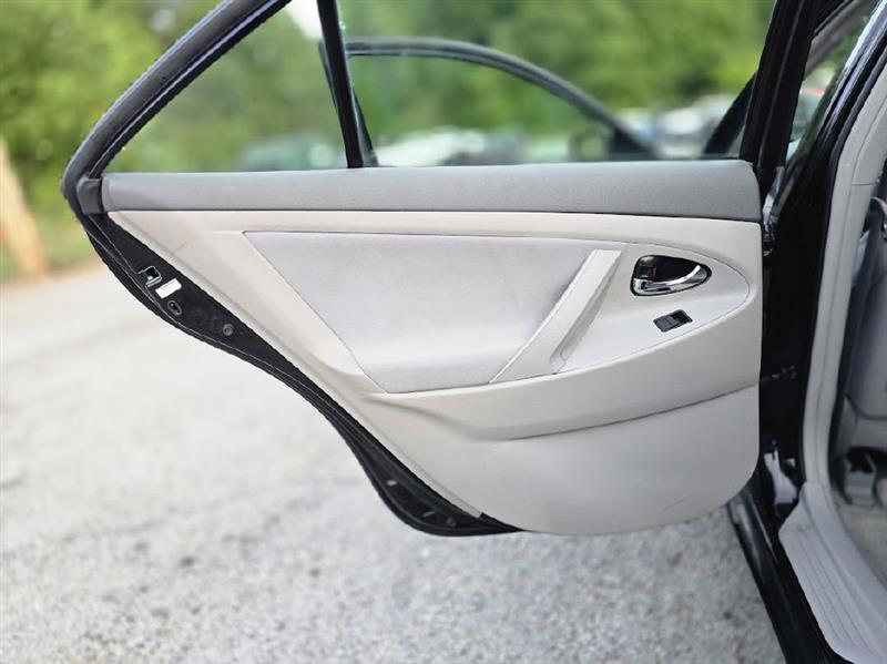 Toyota Camry XLE 2008