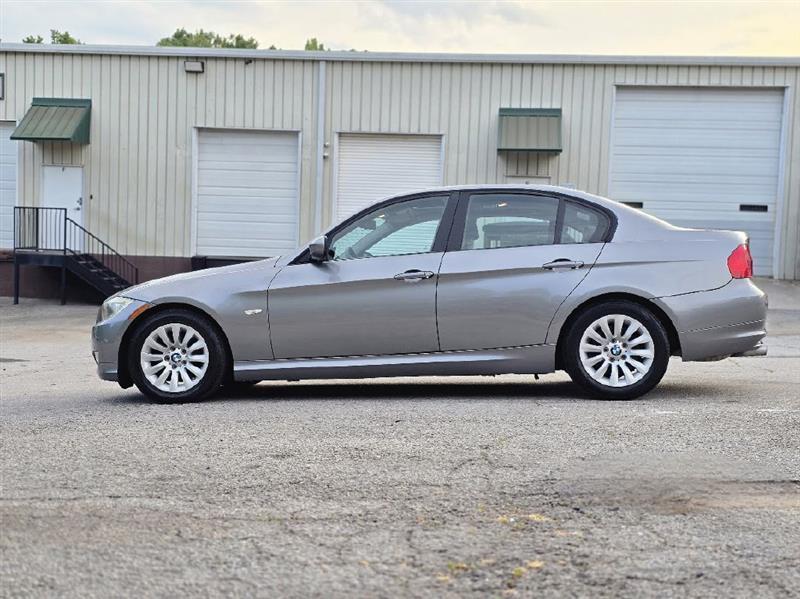BMW 3-Series 328i 2009