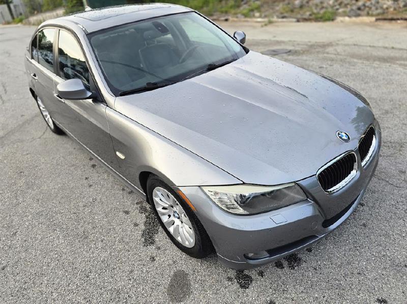 BMW 3-Series 328i 2009